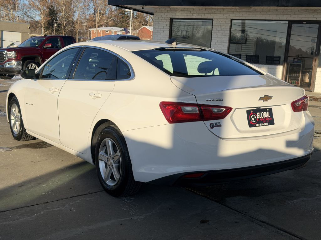 2023 Chevrolet Malibu Image 6