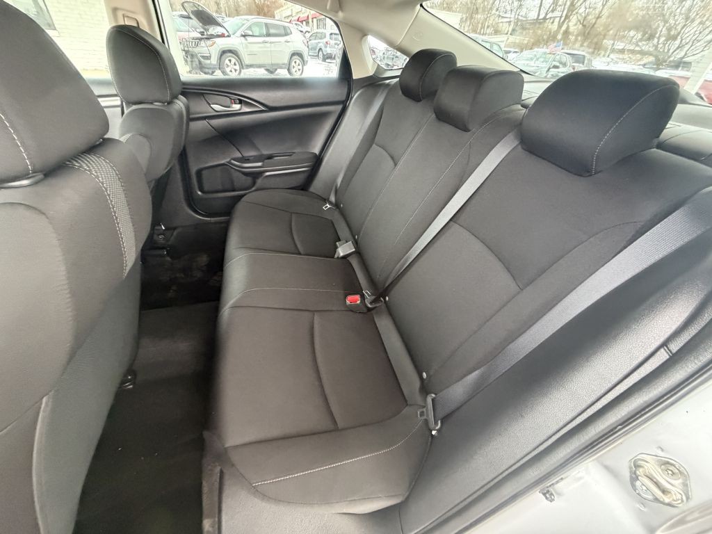 2018 Honda Civic Image 13