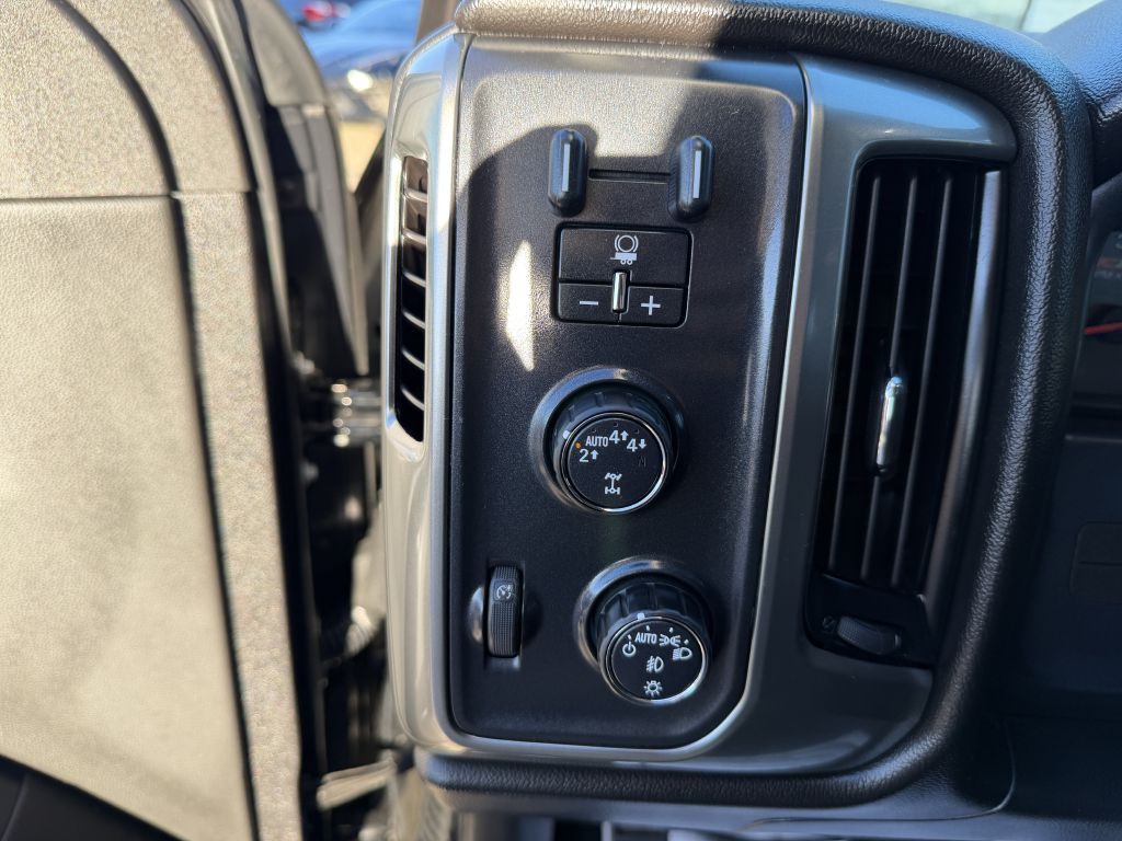 2019 Chevrolet Silverado 1500 Image 12