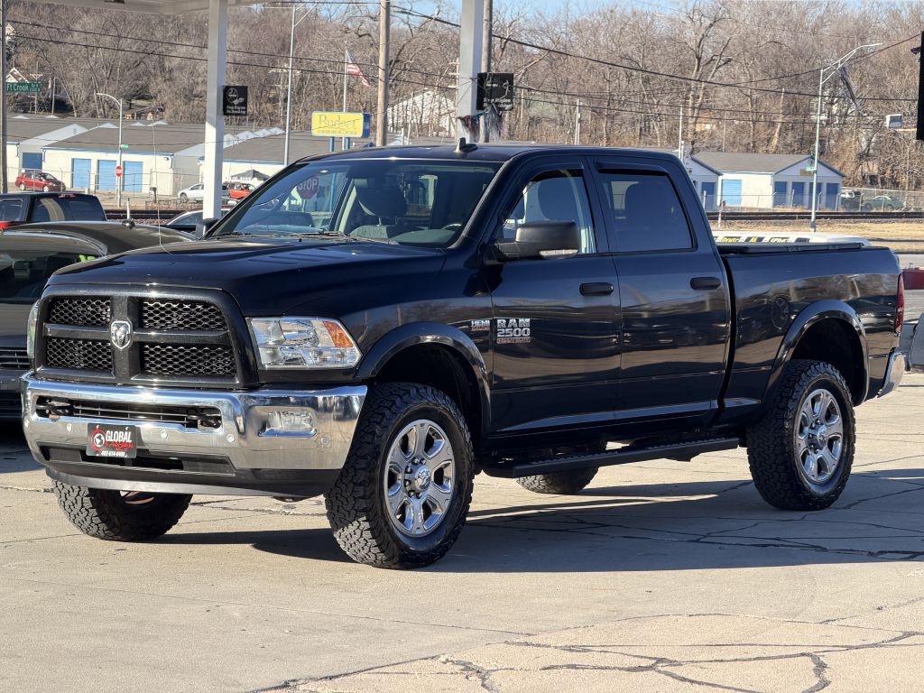 2016 RAM 2500 Image 3