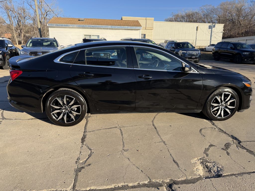 2022 Chevrolet Malibu Image 7