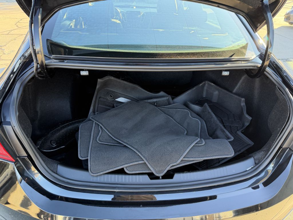 2022 Chevrolet Malibu Image 8