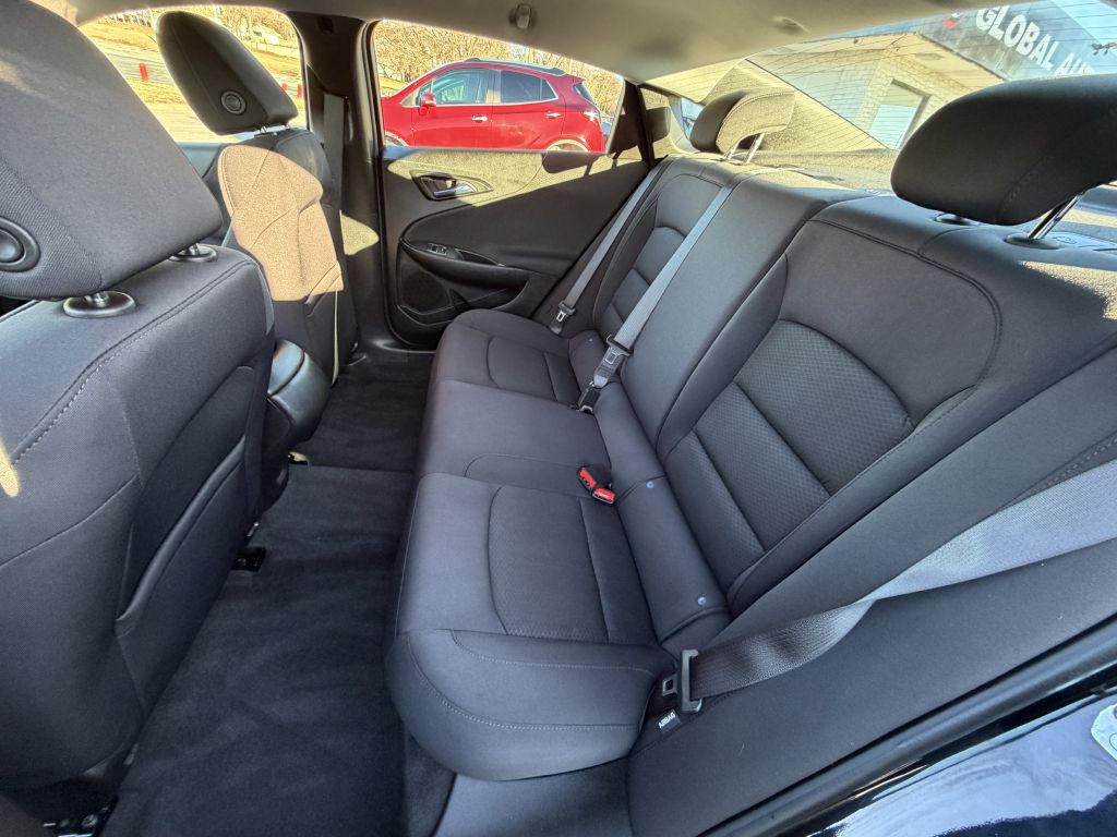 2022 Chevrolet Malibu Image 11