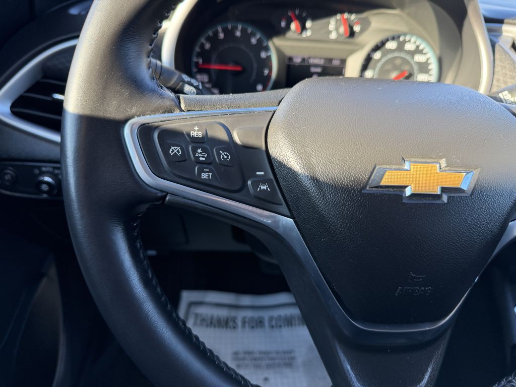 2022 Chevrolet Malibu Image 13