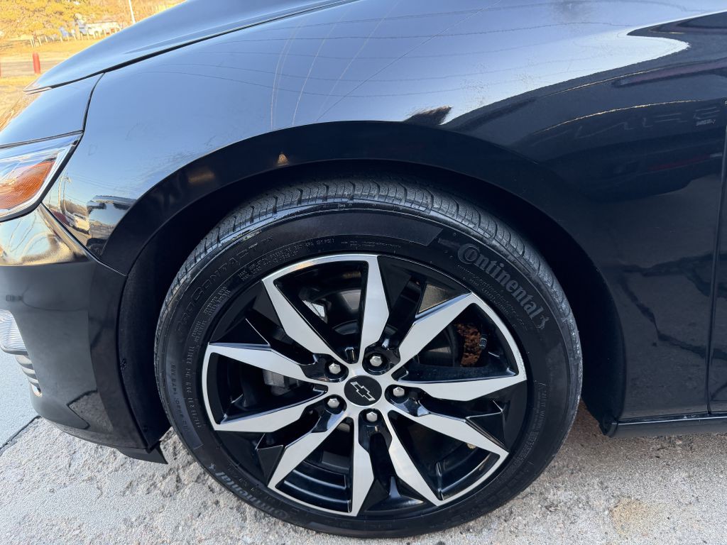 2022 Chevrolet Malibu Image 21