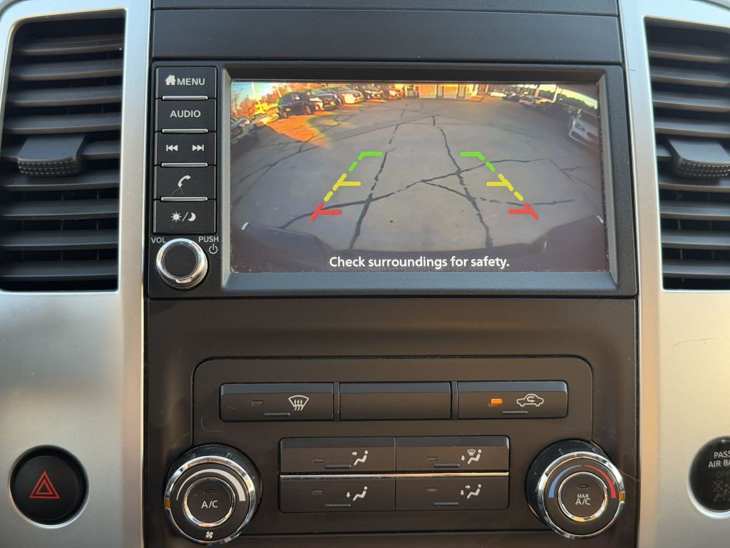 2019 Nissan Frontier Image 15