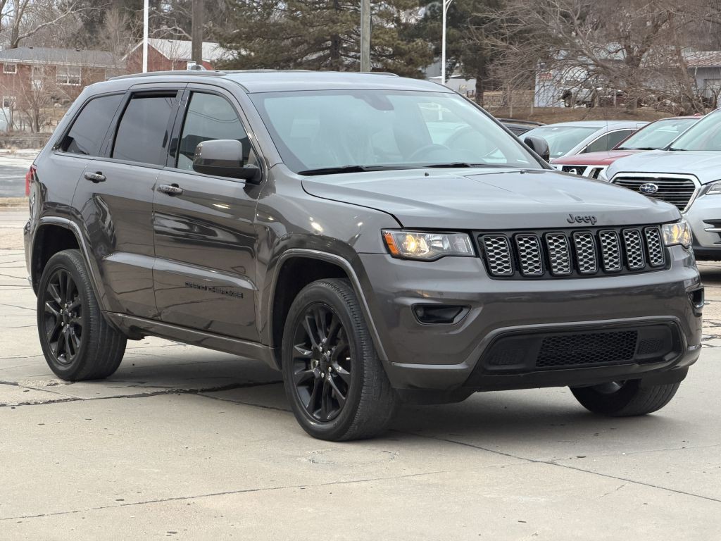 2021 Jeep Grand Cherokee Image 2