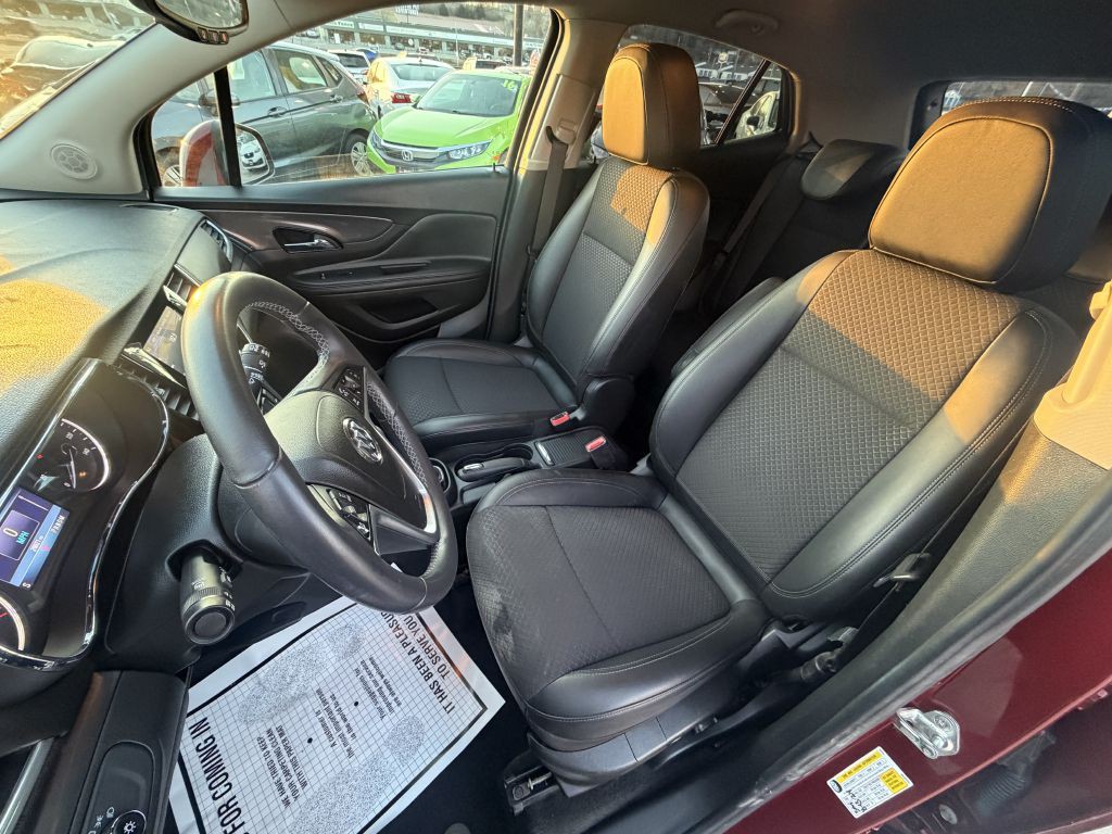 2021 Buick Enclave Image 8