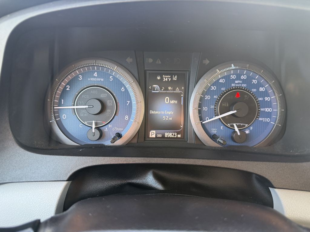 2018 Toyota Sienna Image 16