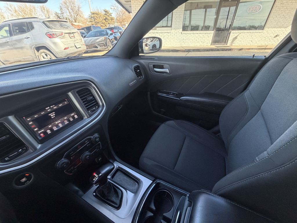2020 Dodge Charger Image 17