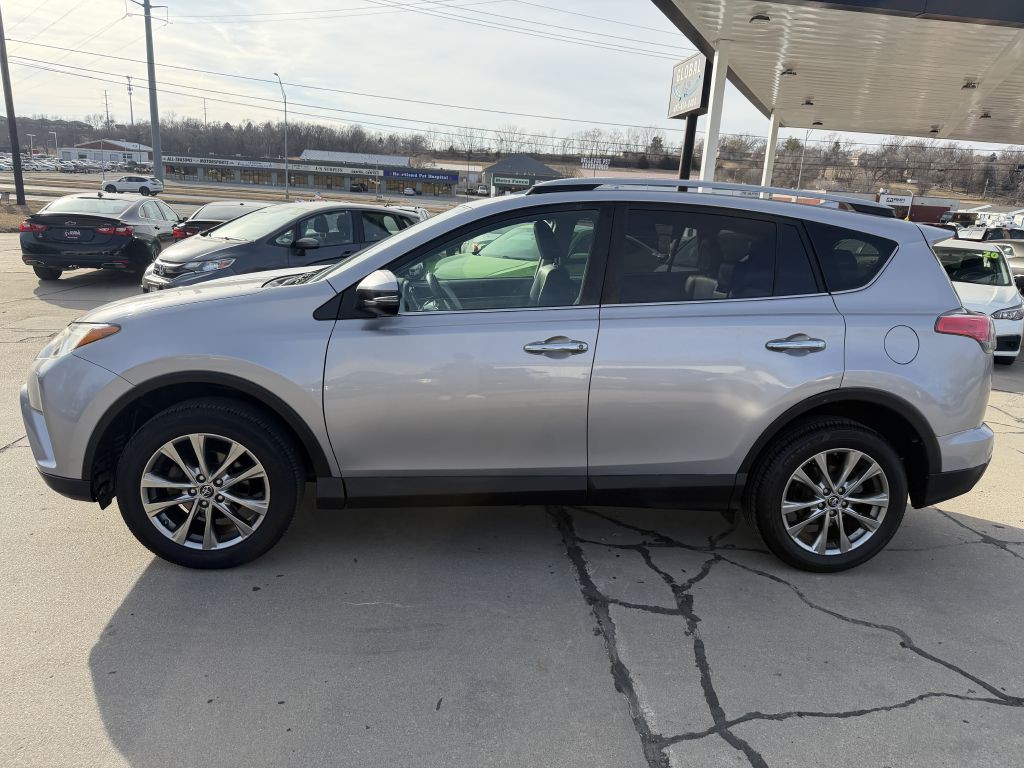 2018 Toyota Rav4 Image 4