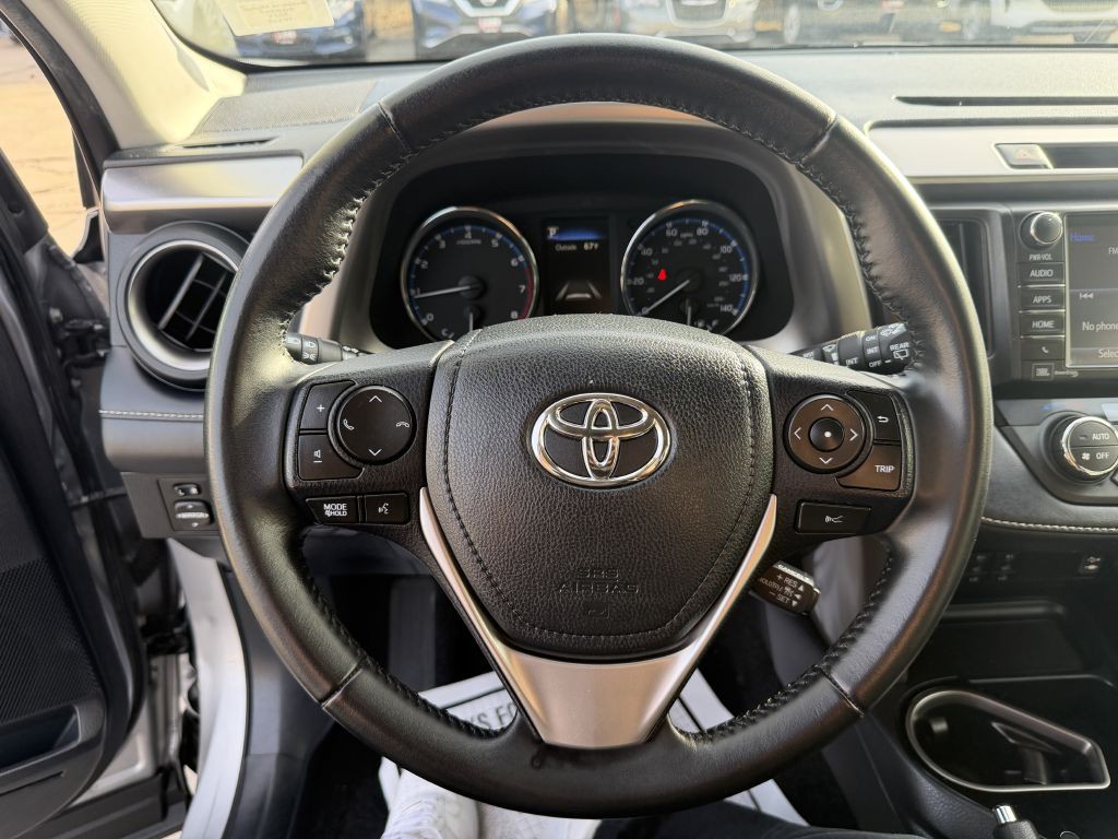 2018 Toyota Rav4 Image 13