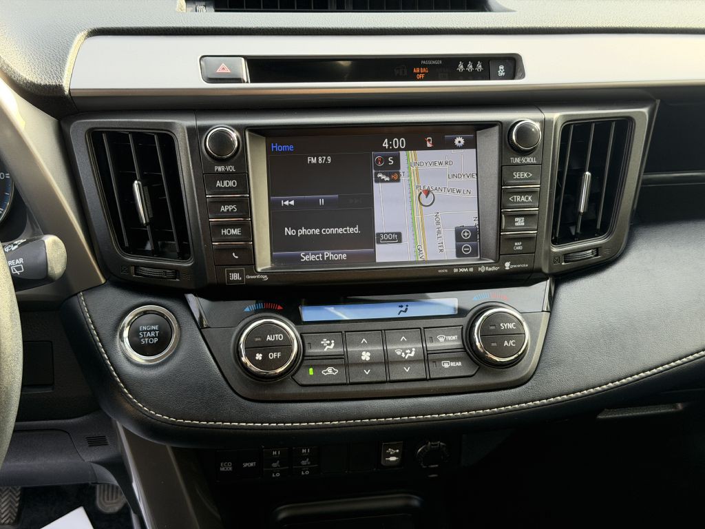 2018 Toyota Rav4 Image 15