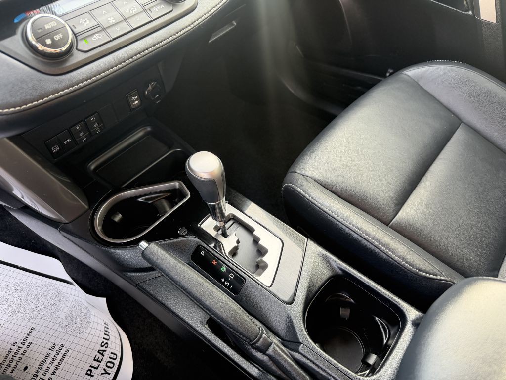 2018 Toyota Rav4 Image 17