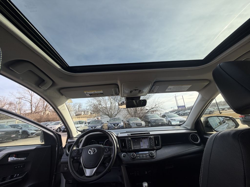 2018 Toyota Rav4 Image 19