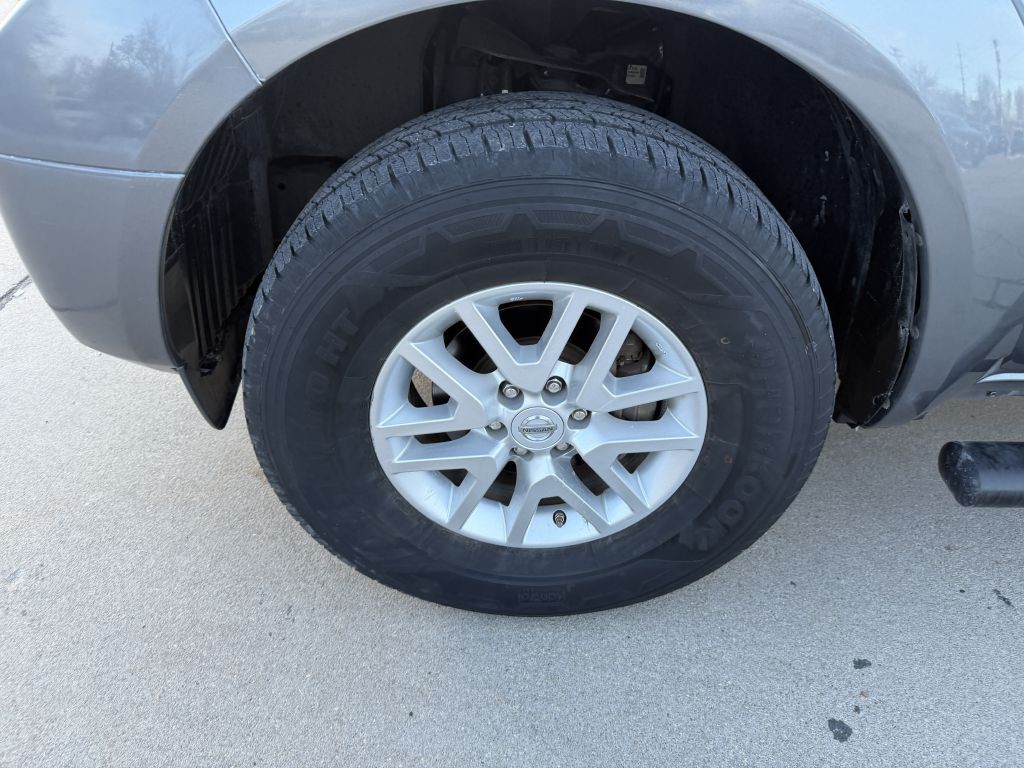 2019 Nissan Frontier Image 19