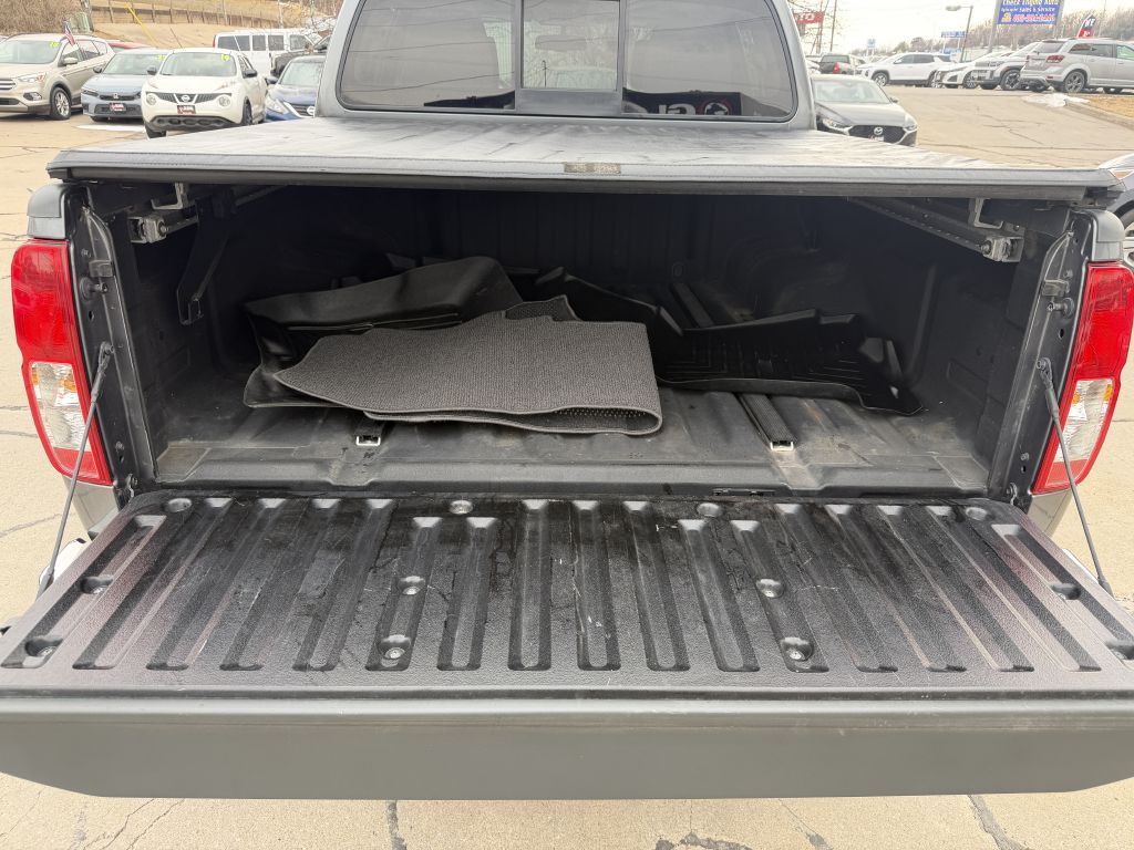 2016 Nissan Frontier Image 7