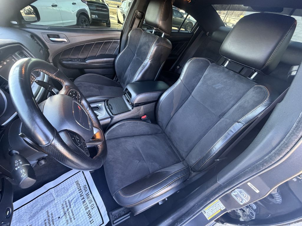 2022 Dodge Charger Image 10