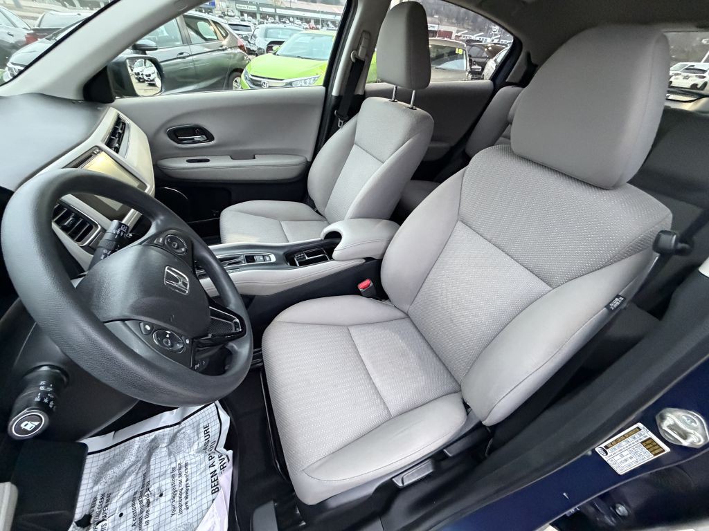 2017 Honda HR-V Image 10