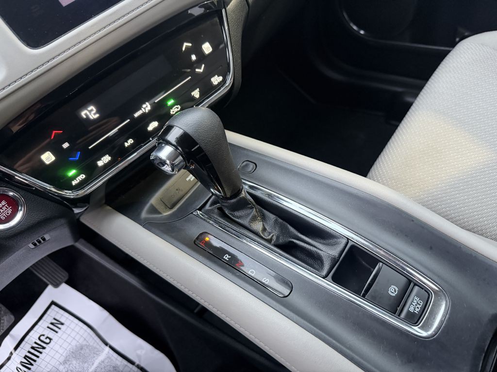 2017 Honda HR-V Image 16