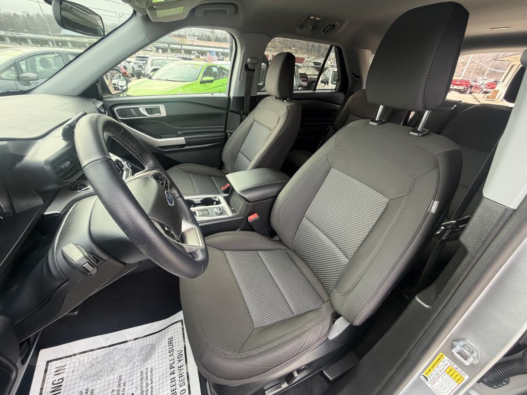 2023 Ford Explorer Image 10