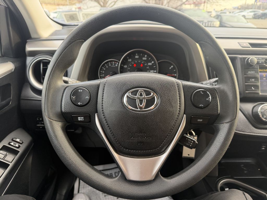 2016 Toyota Rav4 Image 12