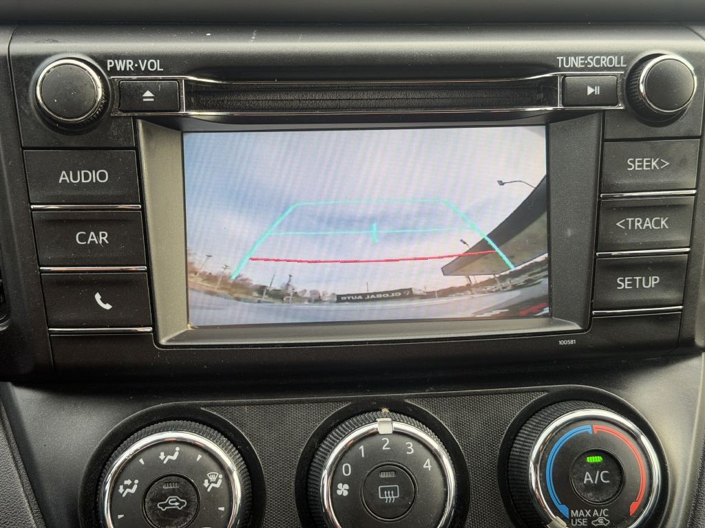 2016 Toyota Rav4 Image 15