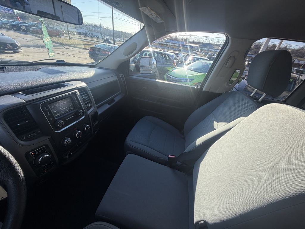 2017 RAM 1500 Image 15