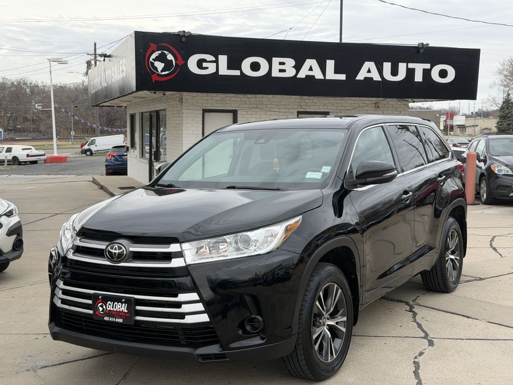 2018 Toyota Highlander Image 1