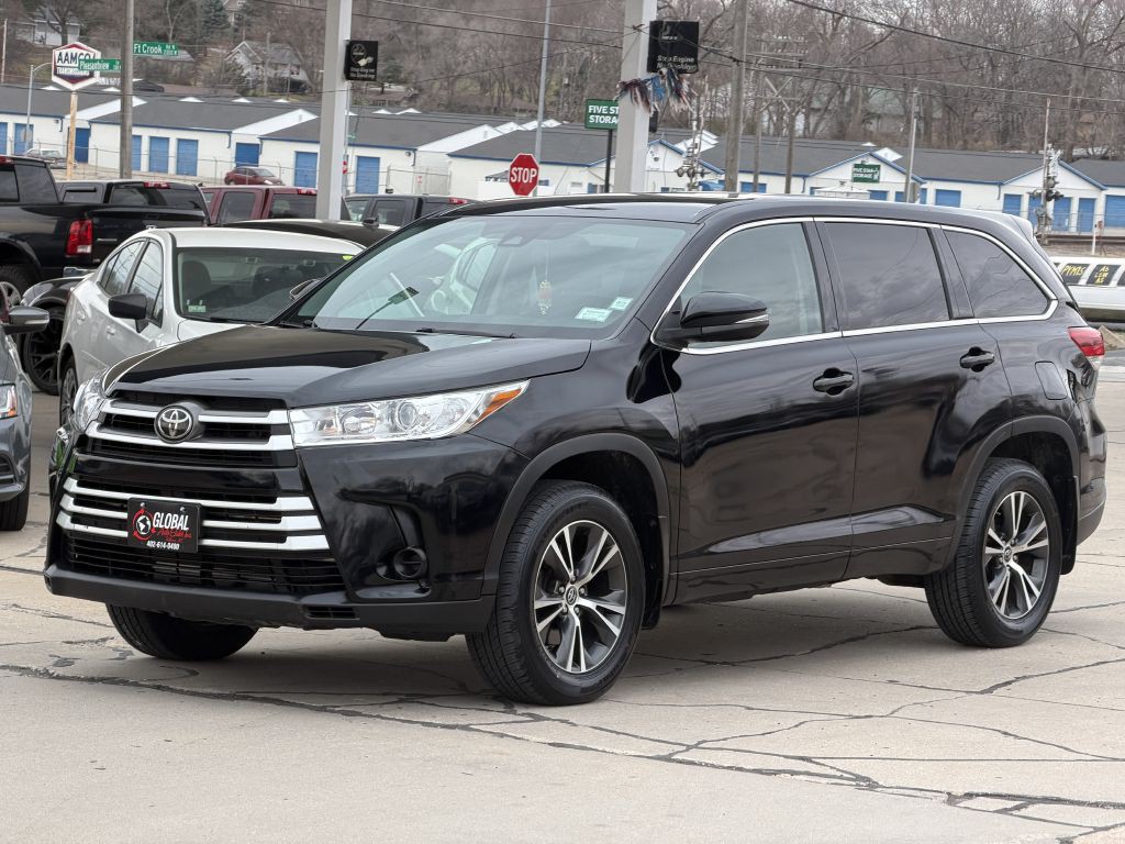 2018 Toyota Highlander Image 3