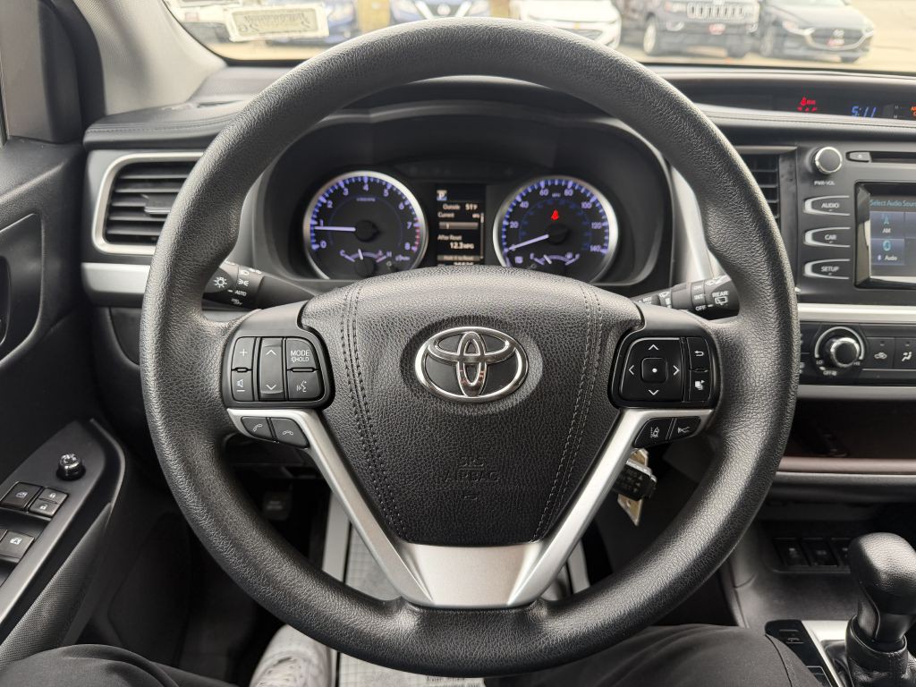 2018 Toyota Highlander Image 13