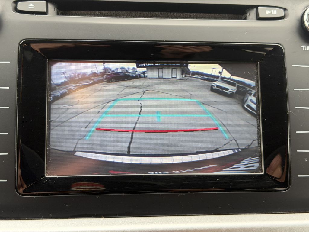 2018 Toyota Highlander Image 17