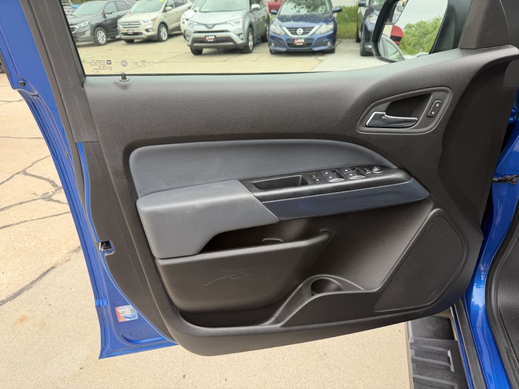 2019 Chevrolet Colorado Image 9