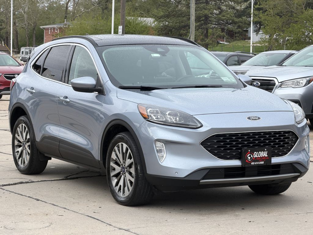 2022 Ford Escape Image 2