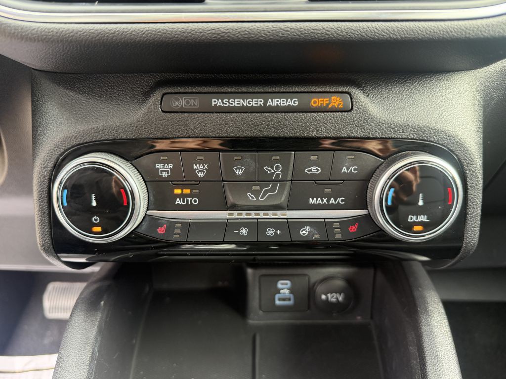 2022 Ford Escape Image 16