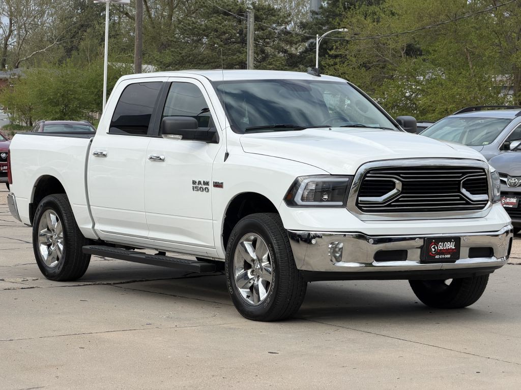 2017 RAM 1500 Image 2