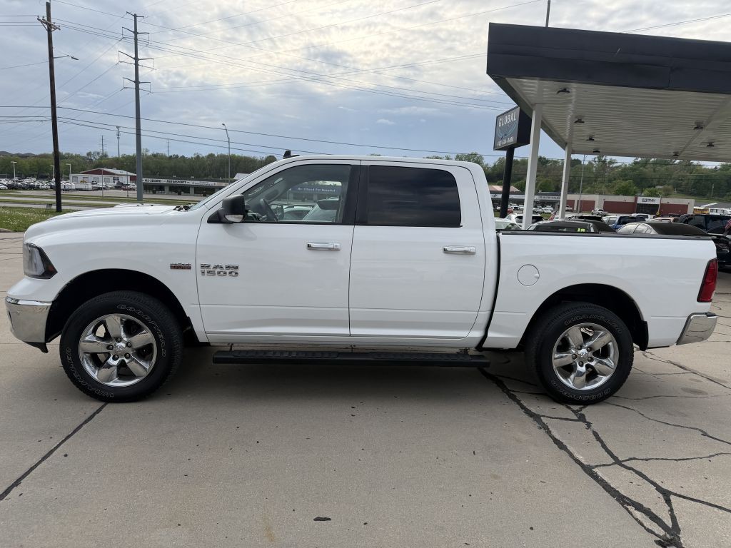 2017 RAM 1500 Image 4