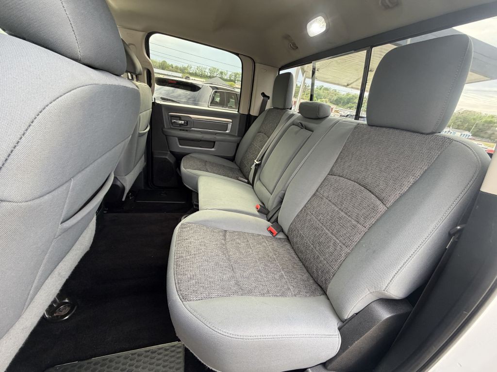 2017 RAM 1500 Image 11
