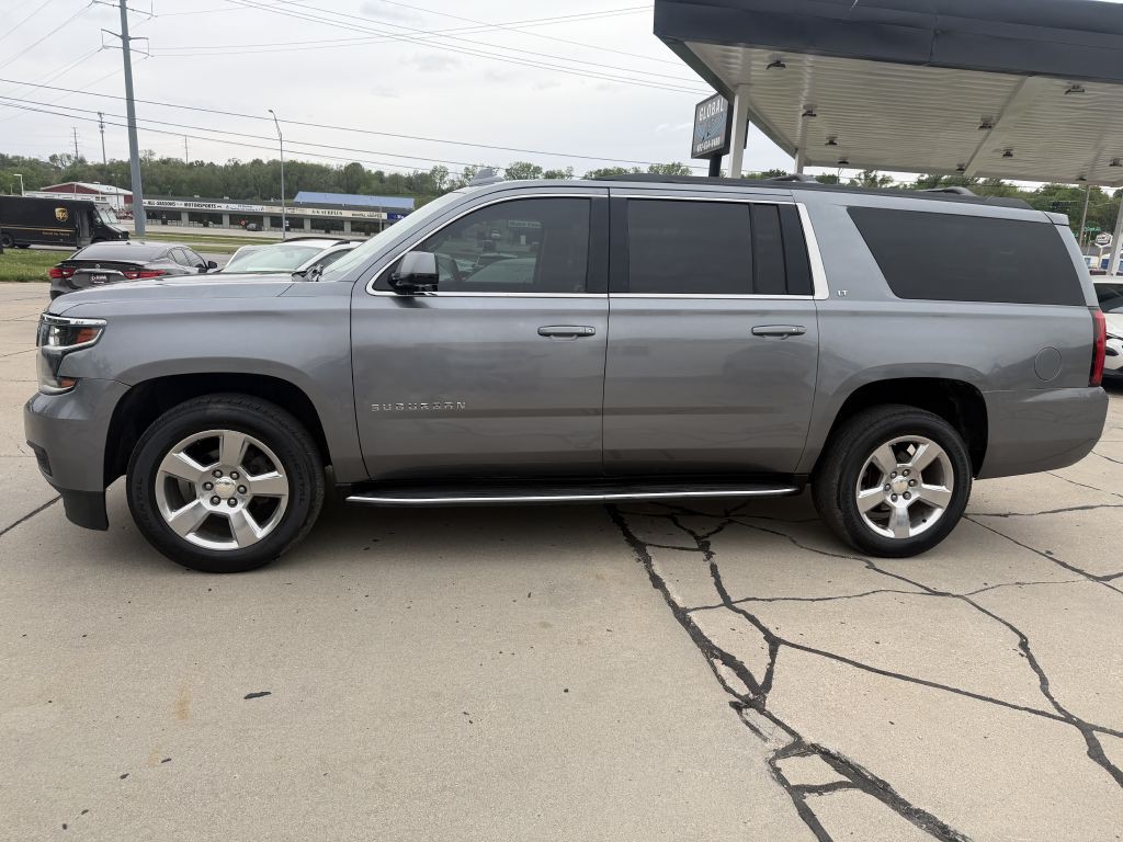 2018 Chevrolet Suburban Image 4