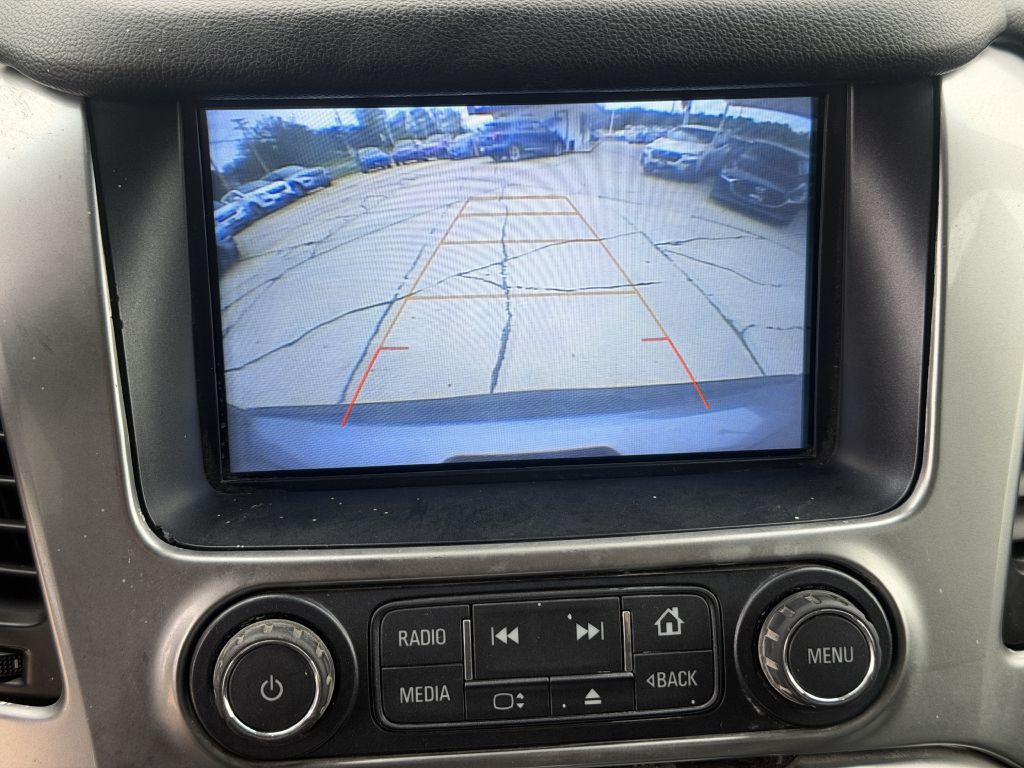2018 Chevrolet Suburban Image 17