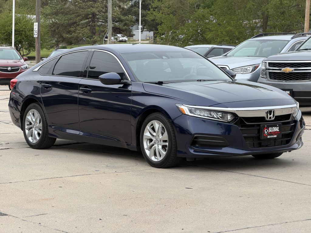 2020 Honda Accord Image 2