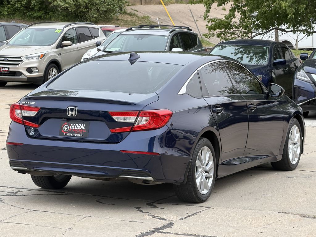 2020 Honda Accord Image 6