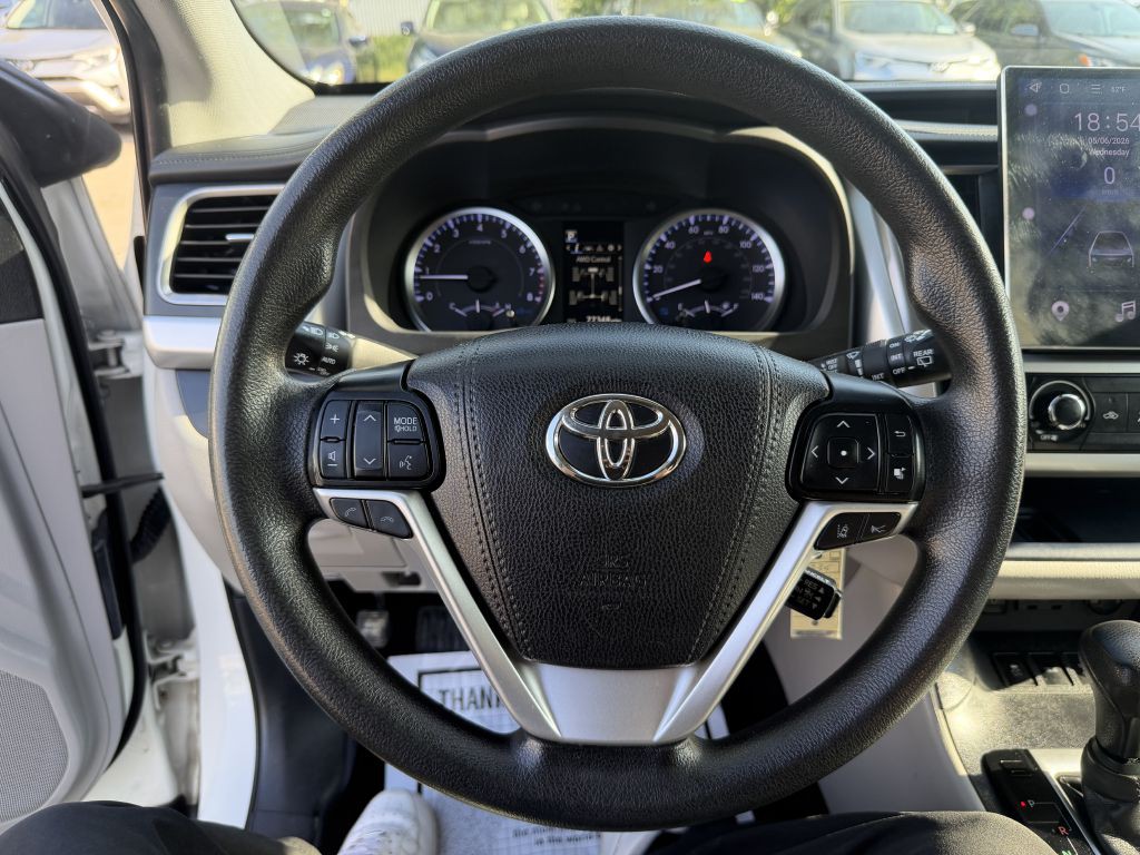 2019 Toyota Highlander Image 13