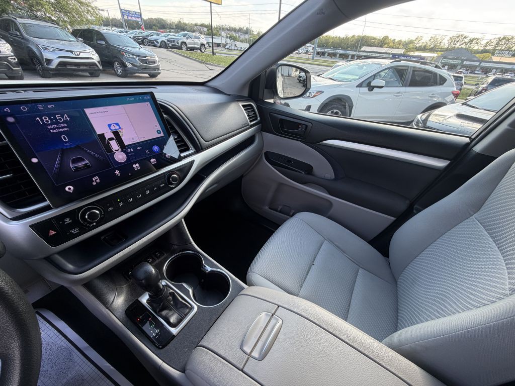 2019 Toyota Highlander Image 18