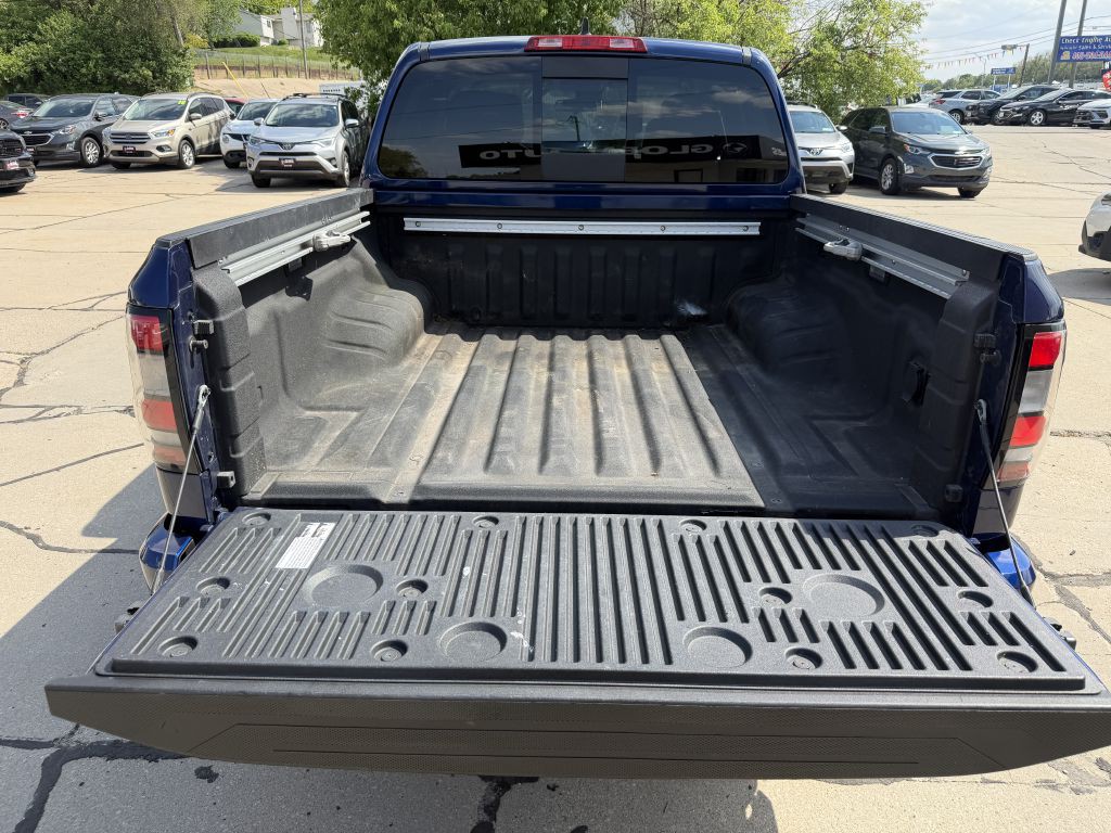 2023 Nissan Frontier Image 8