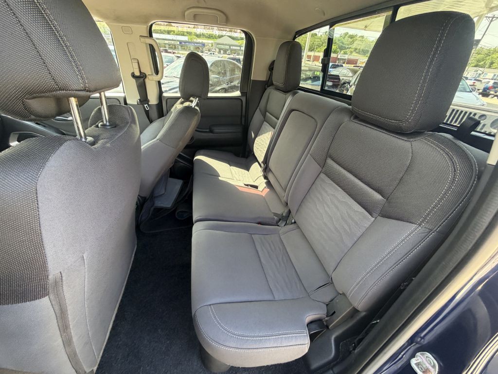 2023 Nissan Frontier Image 10