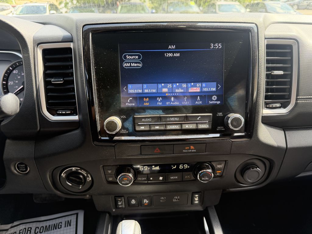 2023 Nissan Frontier Image 14