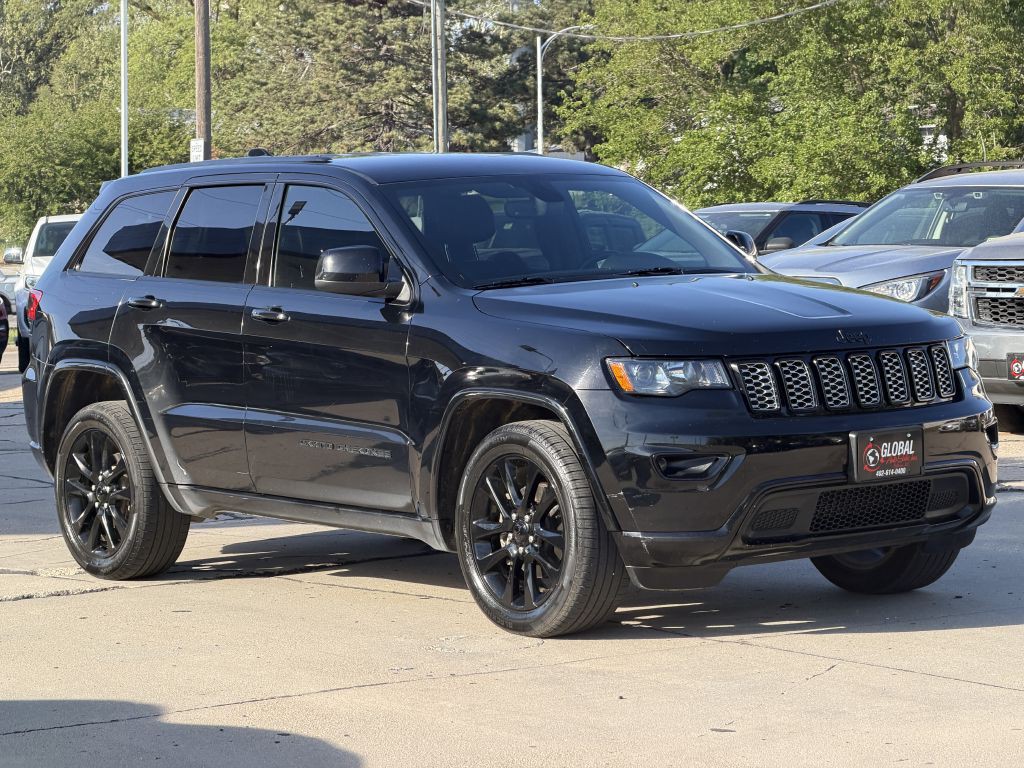 2019 Jeep Grand Cherokee Image 2