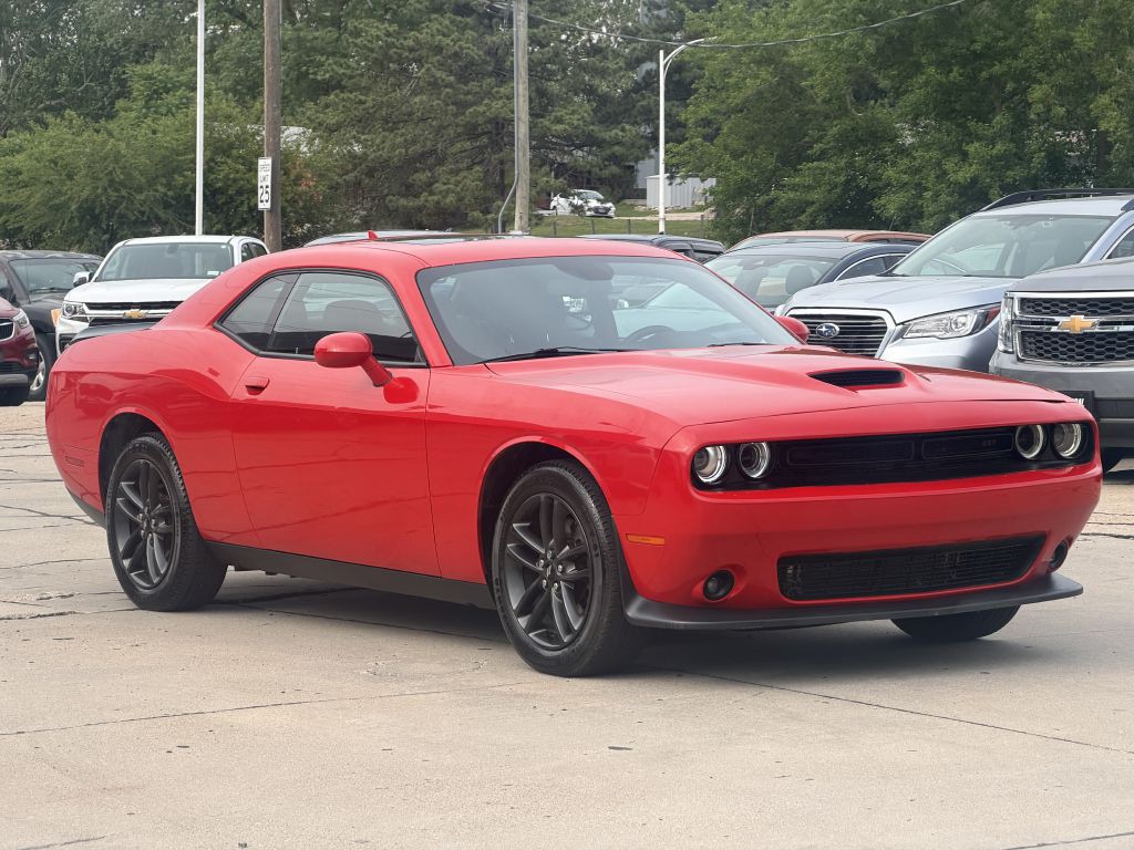 2019 Dodge Challenger Image 2