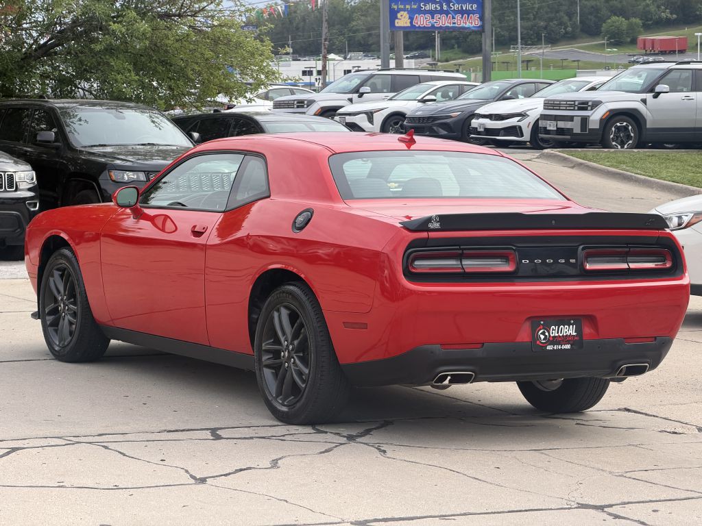 2019 Dodge Challenger Image 5